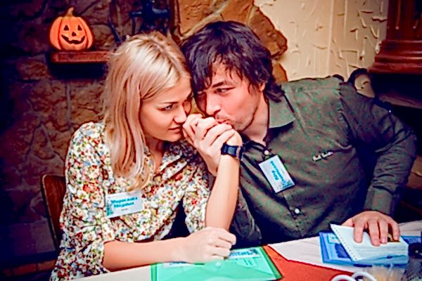 Квестория объединяет 14 февраля с Квесторией